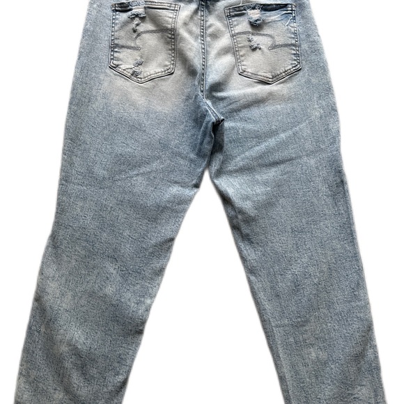 Women's high rise distressed jeans - Picture 2 of 4